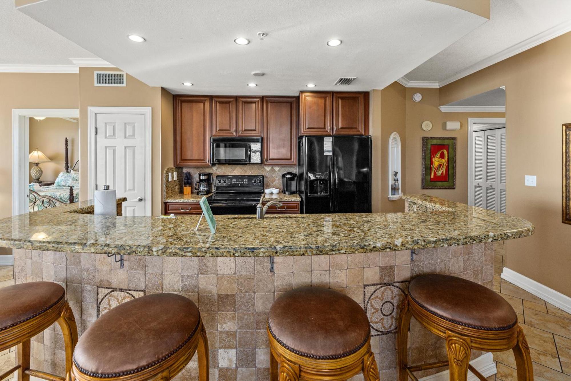 Gulf Front Master Bedroom! 2 Pools & Hot Tubs! Sleeps 8! Panama City Beach Zewnętrze zdjęcie